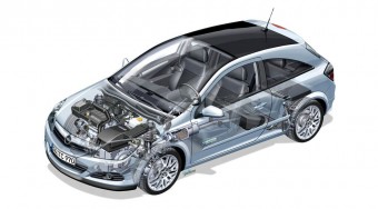 Hibrid készül az Opel Astrából