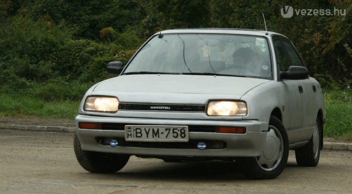 Árához képest sokat nyújt az Applause