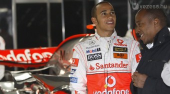 Hamiltoné az első rajtkocka Japánban