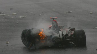 Alonso csak a csodában bízhat