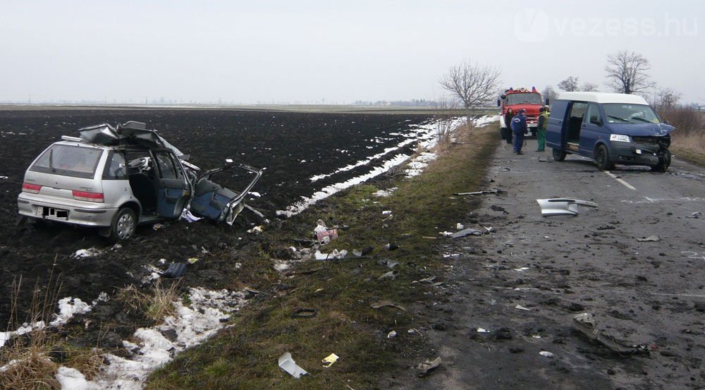 Öv nélkül kétszer halálosabb! 14