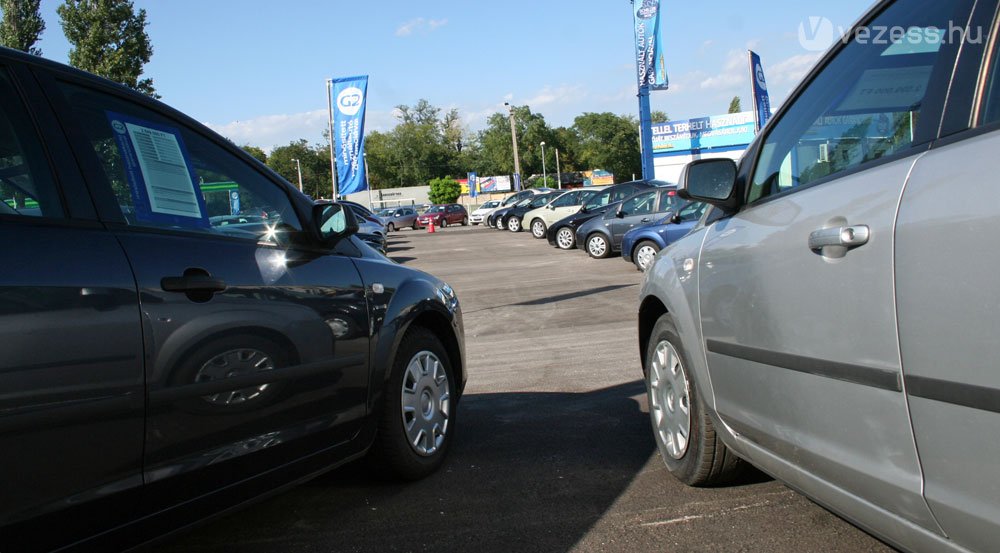 Elvárás a minimum két légzsák és a 4 NCAP-csillag