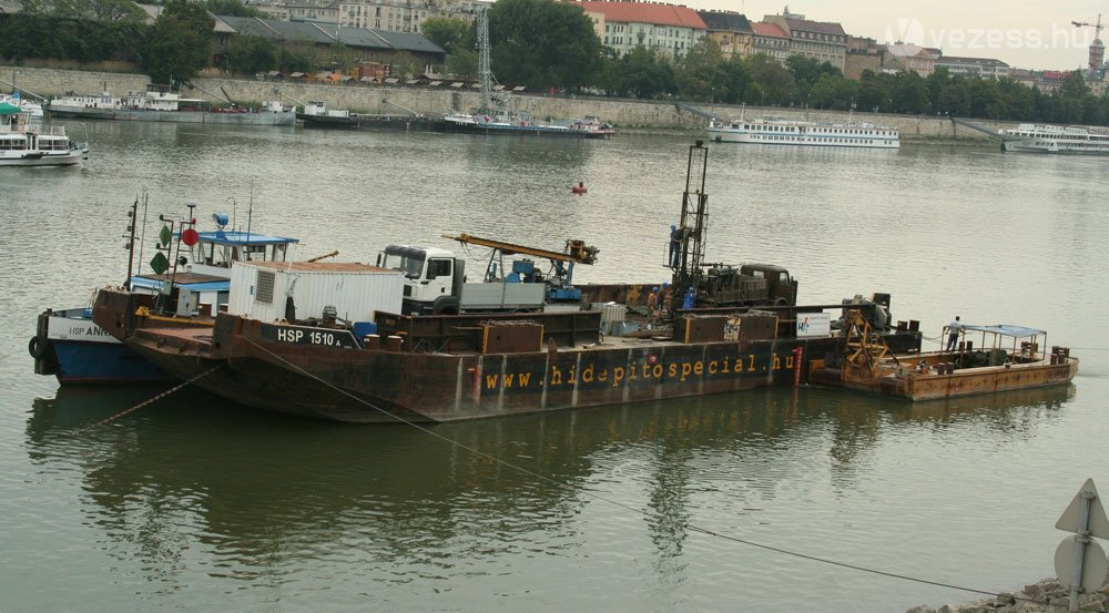 Hajóval jól járható Budapest