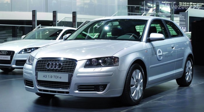 4,5 literrel beéri az A3 1,9 TDI e