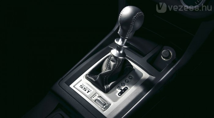 Váltókar van kuplung nincs