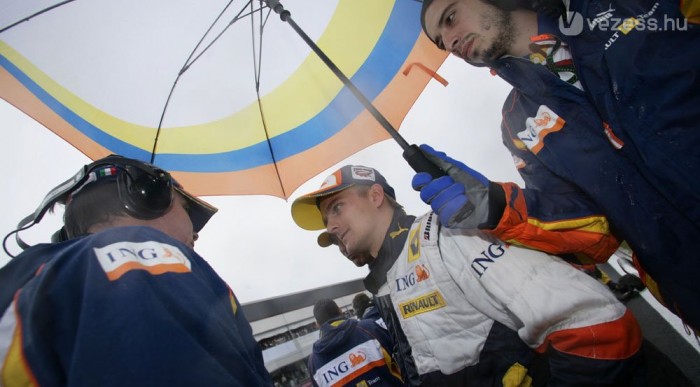 Japán: Heikki Kovalainen rovata 8 | Vezess Japán: Heikki Kovalainen rovata 8