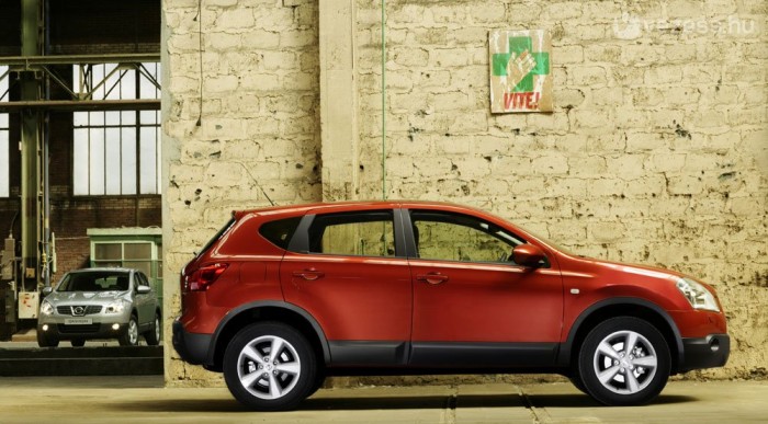 Bejött az Almera-Qashqai váltás