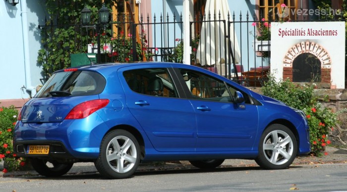Vezettük: Peugeot 308 9 | Vezess Elzászban készül a 308