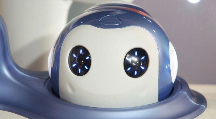 A legcsúnyább jövőautó 4 | Vezess A robotsegéd beszélni is tud