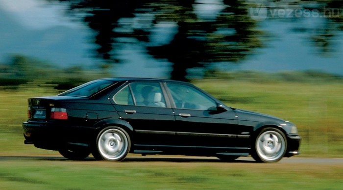 Újra van BMW M3 limuzin 6 | Vezess M3 limuzin 17 évvel ezelött