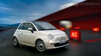 A Fiat 500 lehet Az év Autója