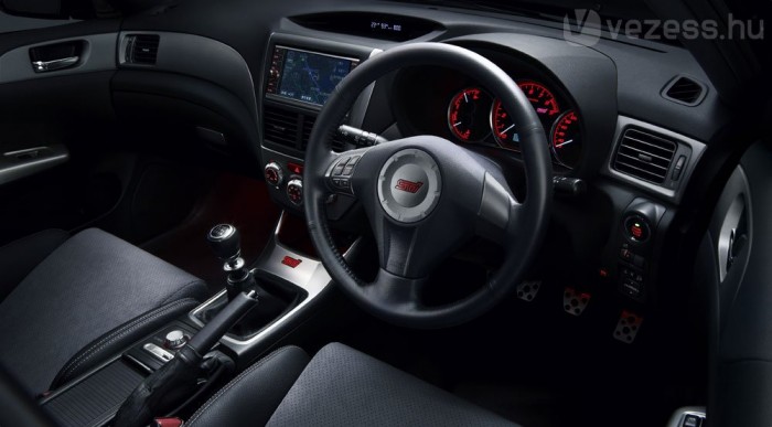 Veri a Lancer EVO-t az új Impreza 6