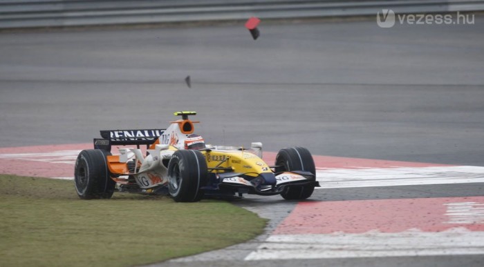 Kína: Heikki Kovalainen rovata 8