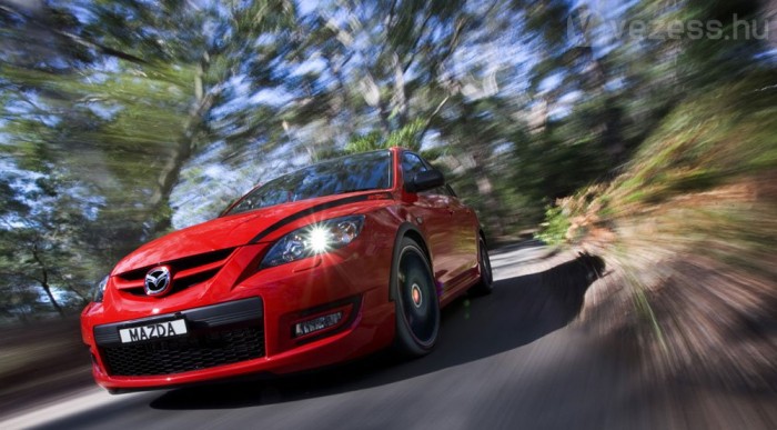 A motorvezérlést babrálták meg