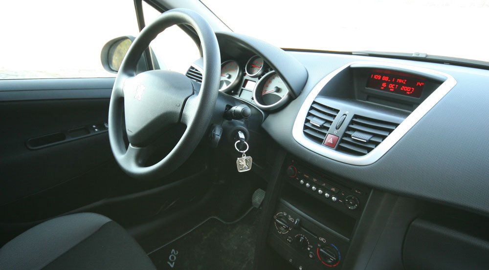 Teszt: Peugeot 207 SW 1,4 21