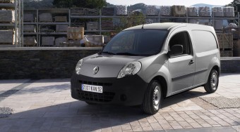 Formás Renault-hordár