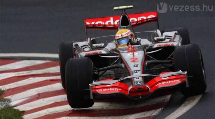 Az esélytelen Ferrari az élen 6 | Vezess Hamiltonnak jók az esélyei a vb címre