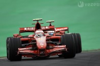 Räikkönen tiszta oldalról rajtolhat