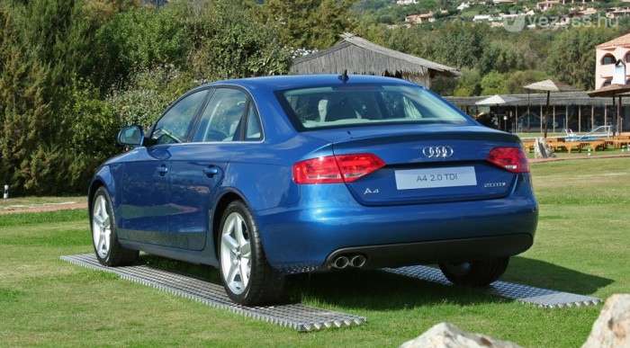 Tíz Audiból négy A4