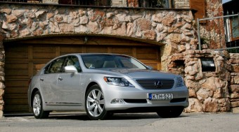 Teszt: Lexus LS600hL