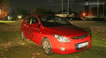 Beckhamné vagy Robbie Williams?