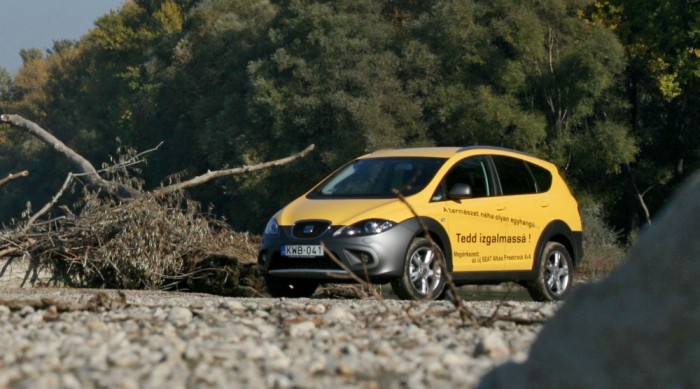 A homok meg sem kottyan neki