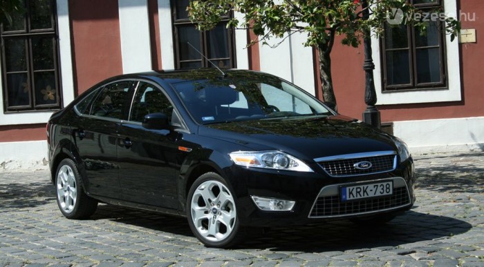 Nagyot ugrott előre a Mondeo