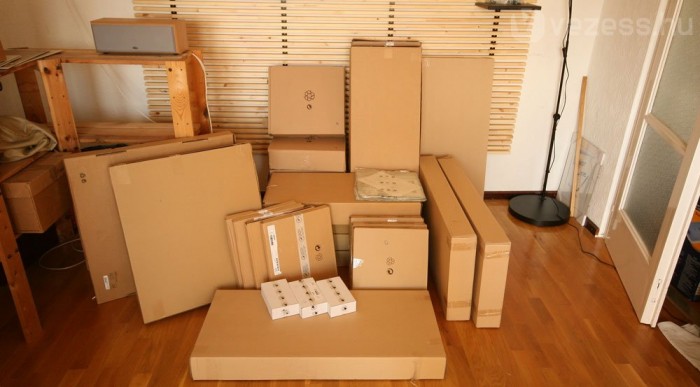 Svéd nappali 9 | Vezess Párszáz kilónyi doboz