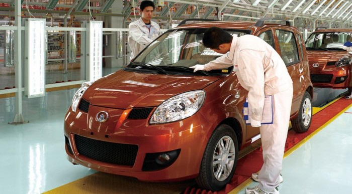 Jönnek az olcsó kínaiak 8 | Vezess Vizsgálódás