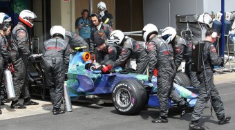 Alonso a Hondánál!