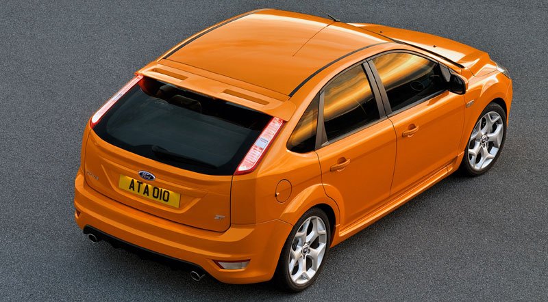 Új Ford Focus ST és kombi 10