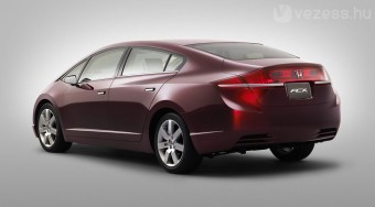 Olcsó hibriddel a Prius ellen