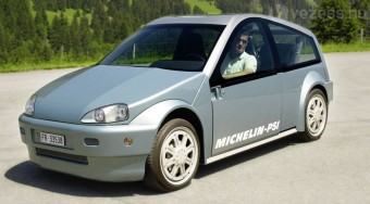 Zöld autót a gumigyártól