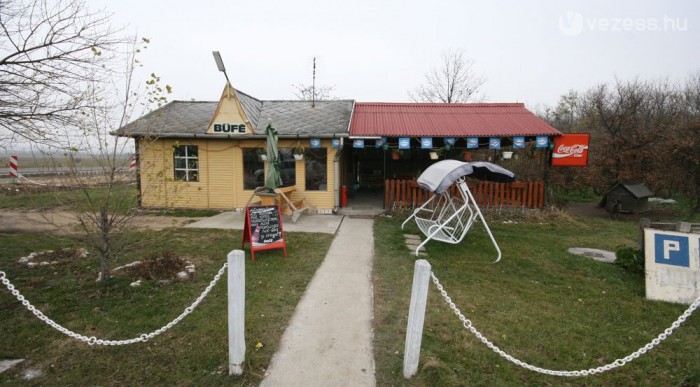 Jóllakni egy 500-asból 8 | Vezess Kedves a kiszolgálás, de nem a gasztronómia fellegvára