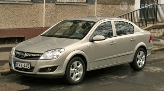 Az Édentől keletre