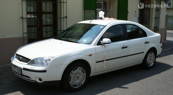 Kétmillió alatt jó vétel egy Mondeo 1,8
