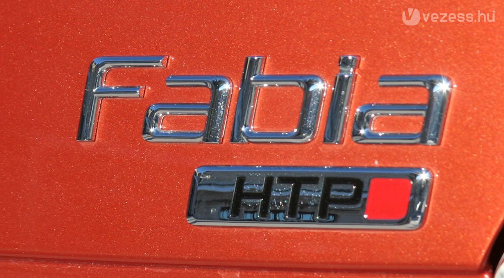 A HTP felirat (High Torque Performance) jelzi a 70 lóerőt