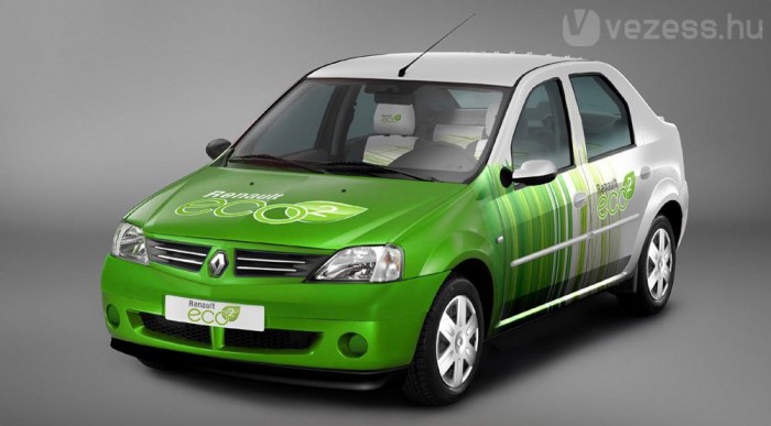 A Renault a konnektorba nyúl