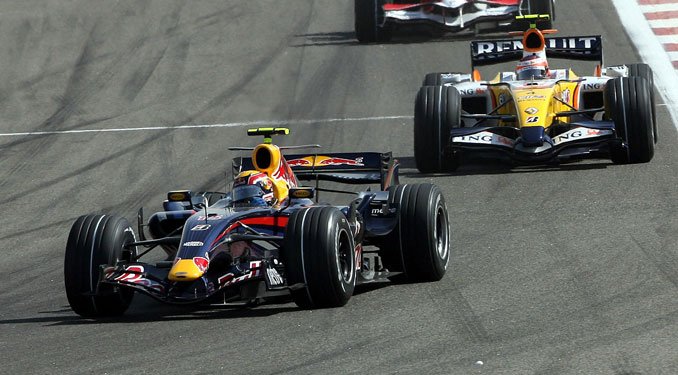 A Red Bull a Renault-verné meg 11