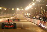 F1: Ilyen lesz az éjszakai verseny 32