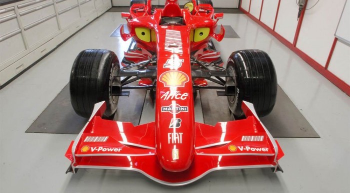Január 6-án jön az új Ferrari 6 | Vezess Két hét múlva jön az F2008