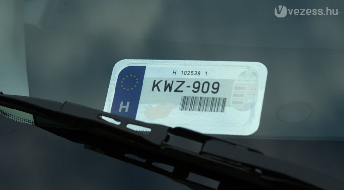 Sok múlik a kis regadós matricán