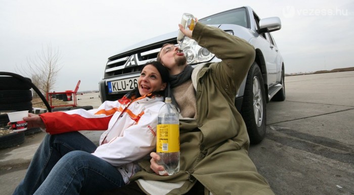 Kipróbáltuk: vezetés részegen