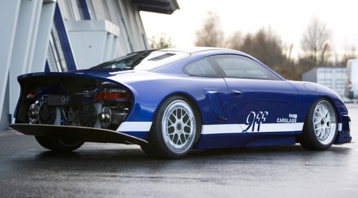 Porschéval nyomnák le a Bugattit 6 | Vezess 30 centivel megnyújtották