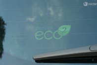 Eco2 jelöli a kisfogyasztású és csekély környezetszennyezéssel legyártott Renault-kat