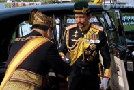 A Brunei szultán