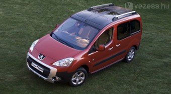 Új családi Peugeot