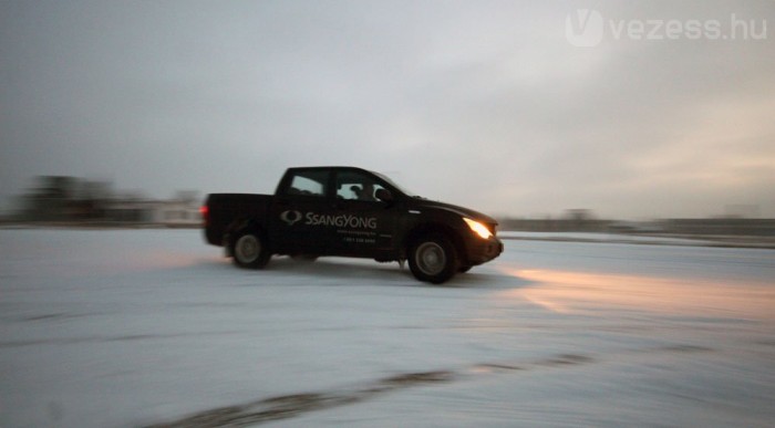 Van tréning nélküli hóautózás is