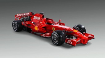 Leleplezték Räikkönenék új autóját