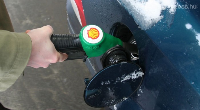 Hogyan fogyaszt kevesebbet? 6 | Vezess Benzines, kézi váltós autókkal mértünk